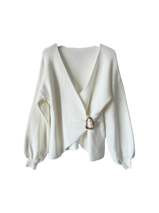 Eleganter Wickelpullover mit Zierschnalle