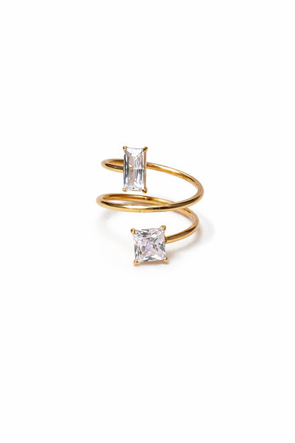 Ring „Alica“ – Eleganter Spiralring mit funkelnden Kristallen