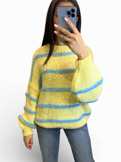 „Liya“- Strickpullover in verschiedenen Farben