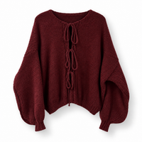„Mirelle“ - Strickpullover mit Schnürdetails- in verschiedenen Farben