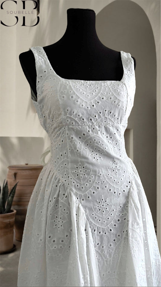 Dress White flower