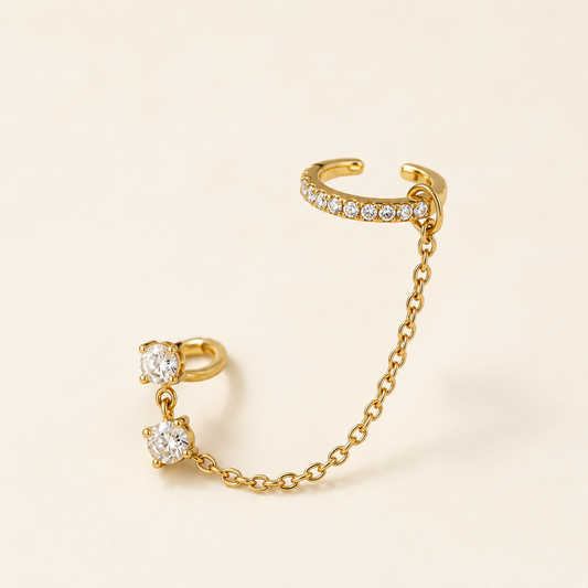 Goldener Ear Cuff mit Kette