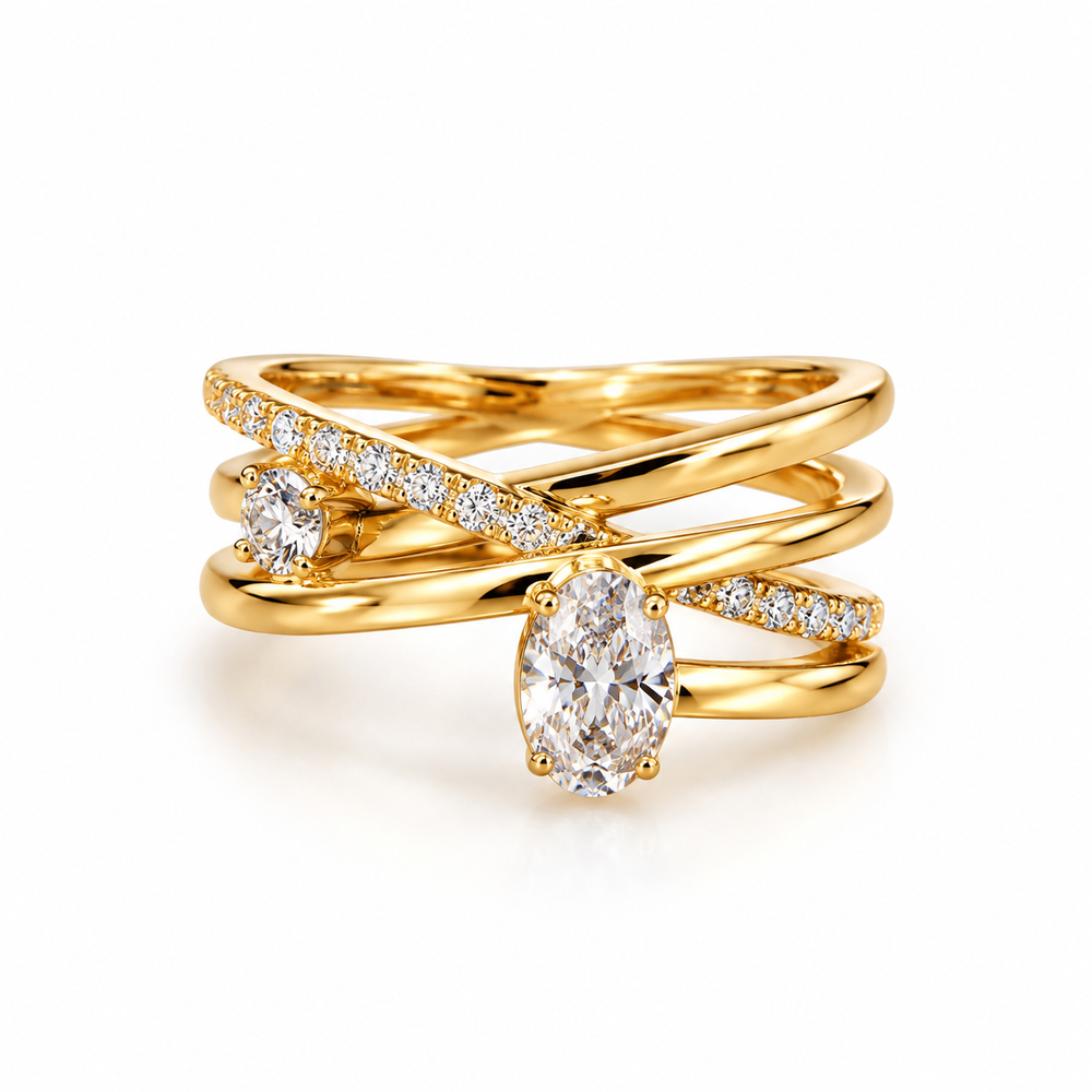 Goldener Edelstahl Ring mit funkelnden Schmucksteinen